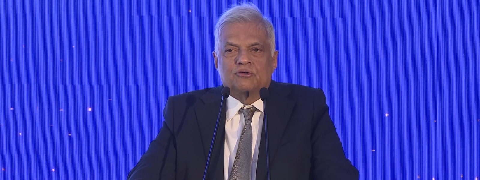 ஜனநாயகத்திற்கு நிலையான பொருளாதாரம் அவசியம்